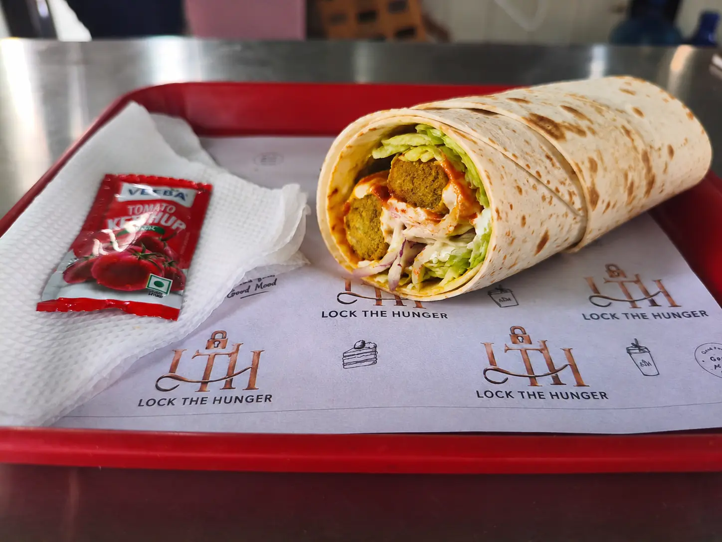 aloo tikki wrap lock the hunger